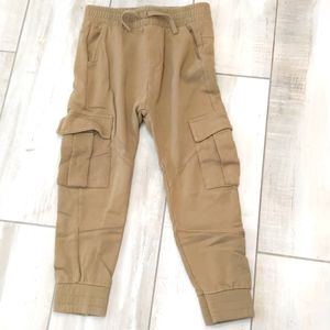 Zara boys cozy cargo style sweats